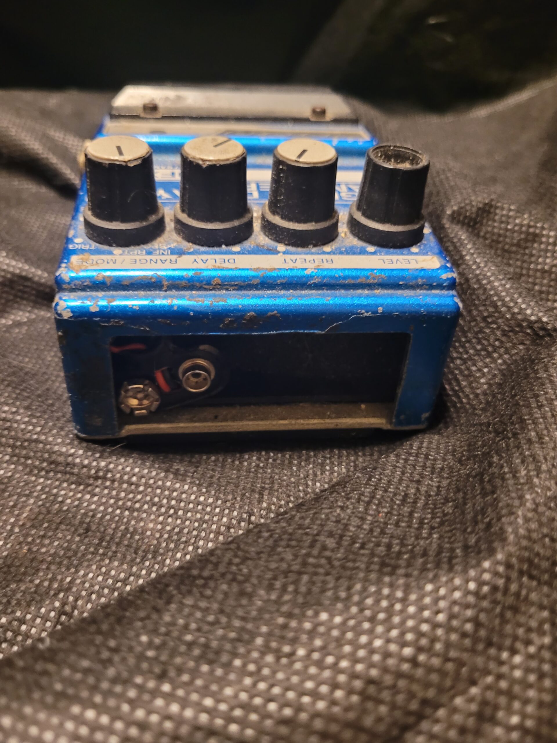 Vintage DOD Digital Delay/Sampler Pedal – Works, Minor Cosmetic Issues