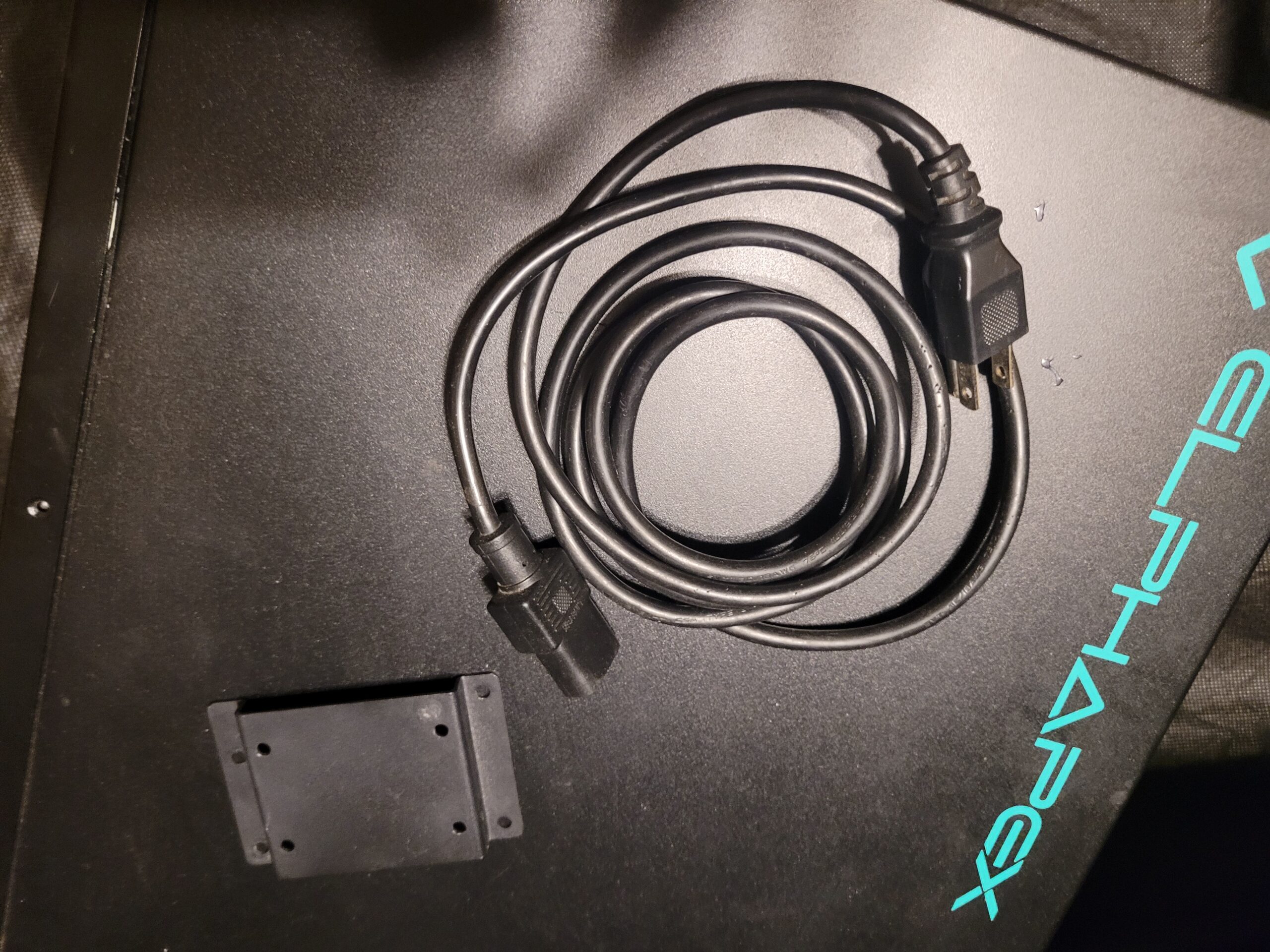 Used Elphapex DG Home 1 Scrypt ASIC Miner – Broken, Cooling System Drained, Parts Available