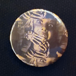 Retro Horror-Inspired Pinback Button – Full Color 1-Inch 50s B-Movie Scene
